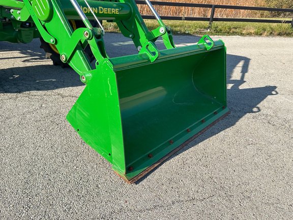 2024 John-Deere 5100E