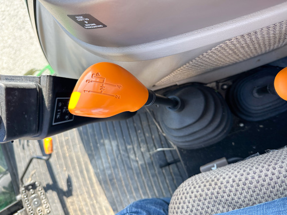 2024 John-Deere 5100E