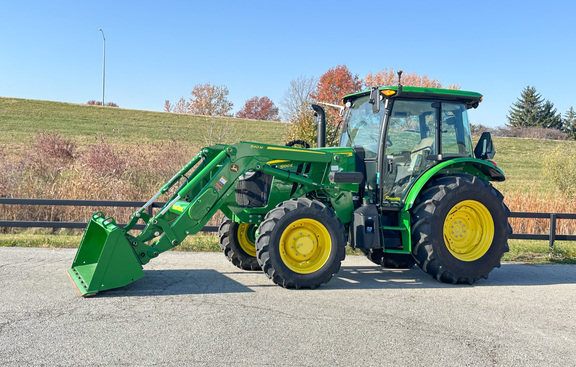 2024 John-Deere 5100E