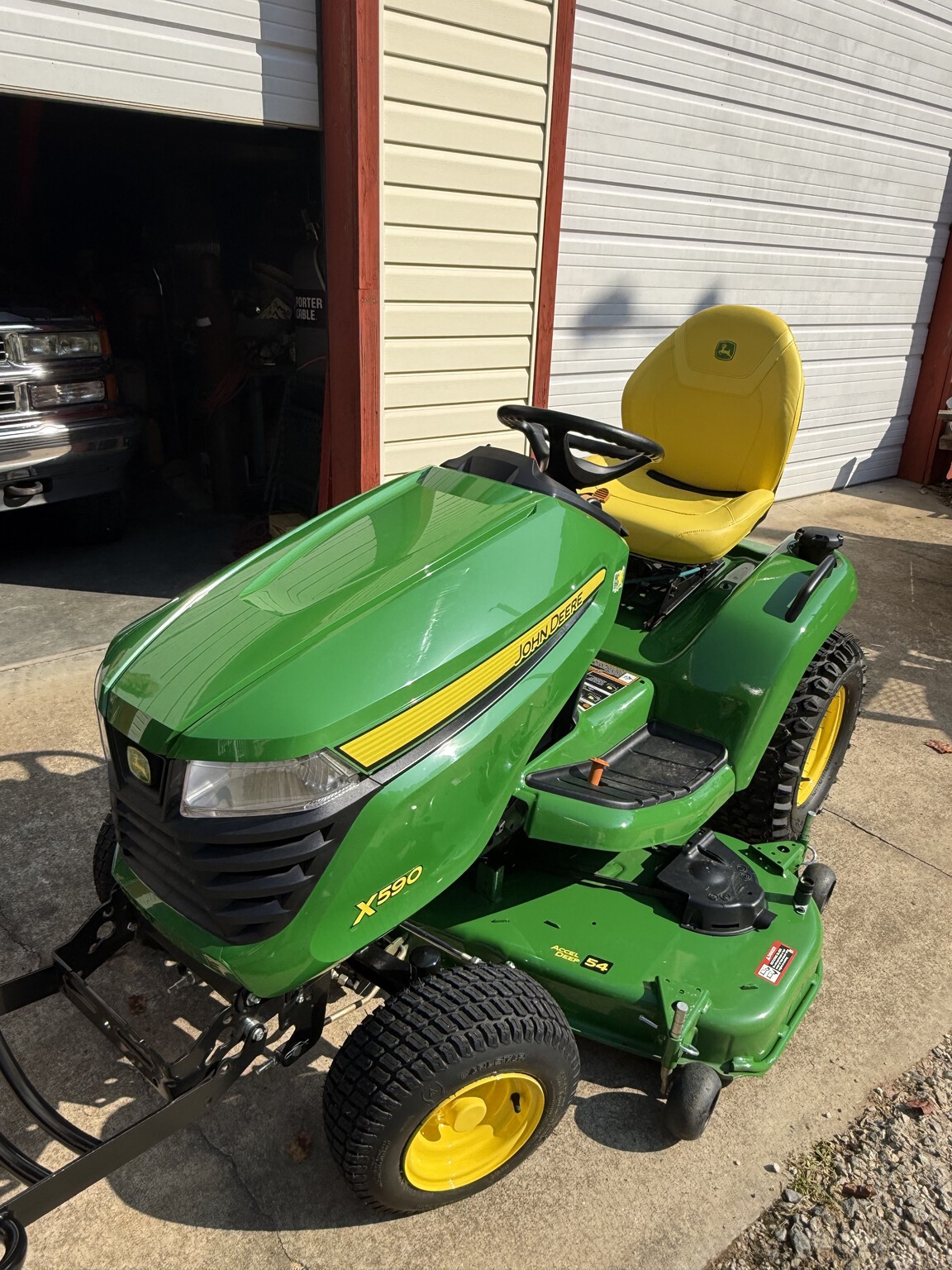 2025 John Deere X590 Image 1