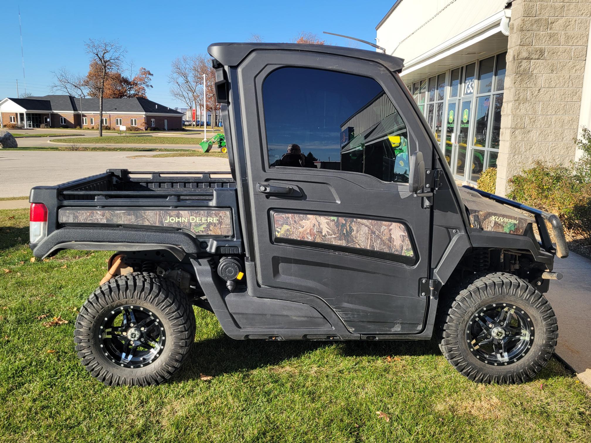 2023 John Deere XUV 835M Image 5