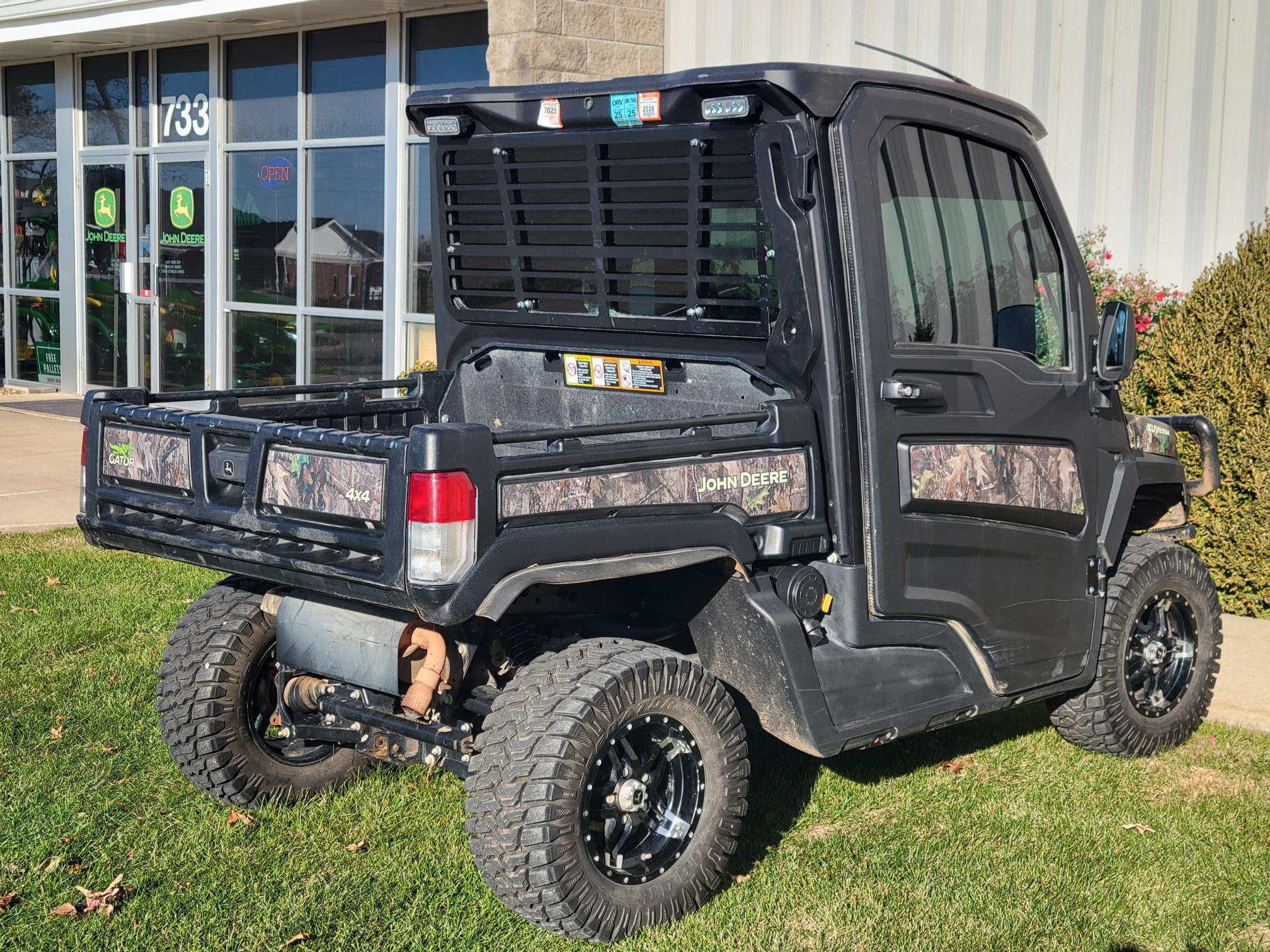 2023 John Deere XUV 835M Image 4