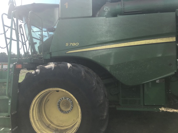 Photo of 2023 John Deere S780