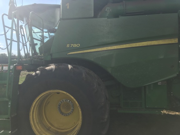 Photo of 2023 John Deere S780