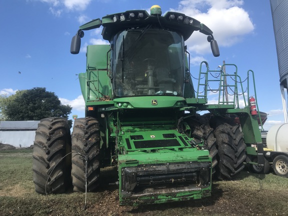 Photo of 2023 John Deere S780