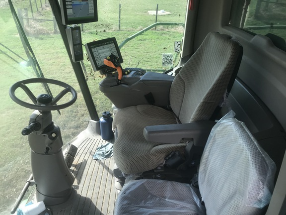 Photo of 2023 John Deere S780