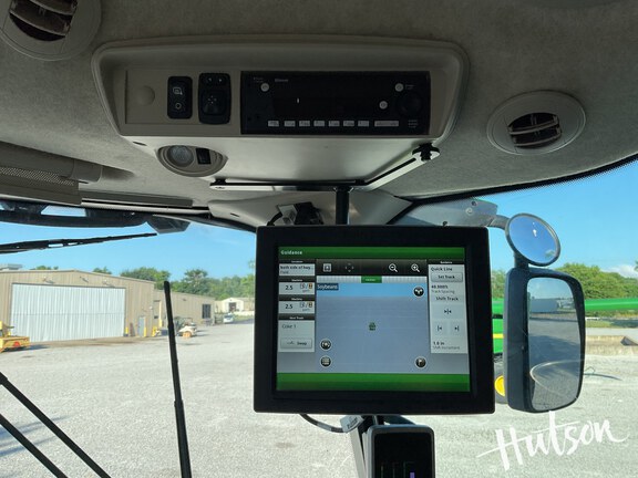 Photo of 2023 John Deere S780