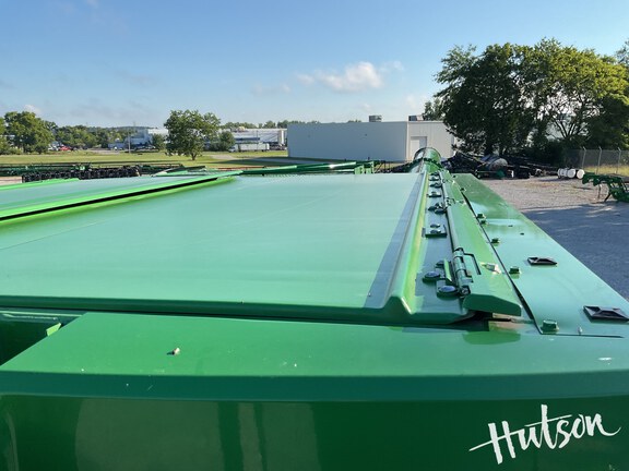Photo of 2023 John Deere S780