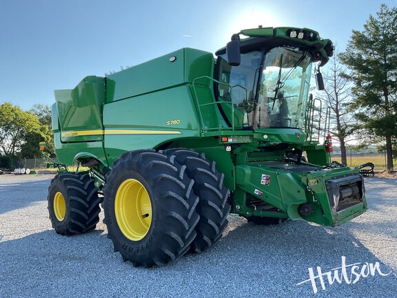 Photo of 2023 John Deere S780