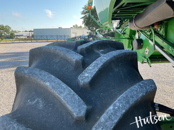 Photo of 2023 John Deere S780