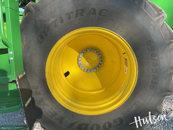 Photo of 2023 John Deere S780