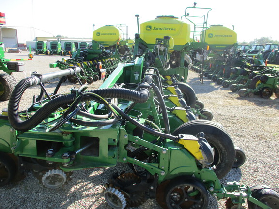 75974372_large_80405.jpg