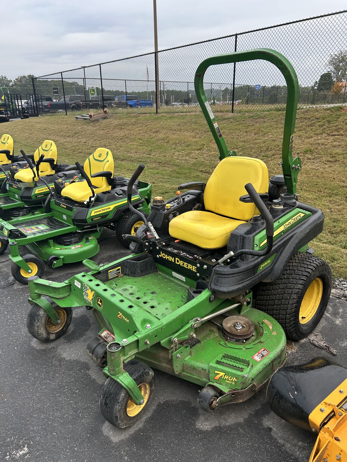 2014 John Deere Z930M Image 3