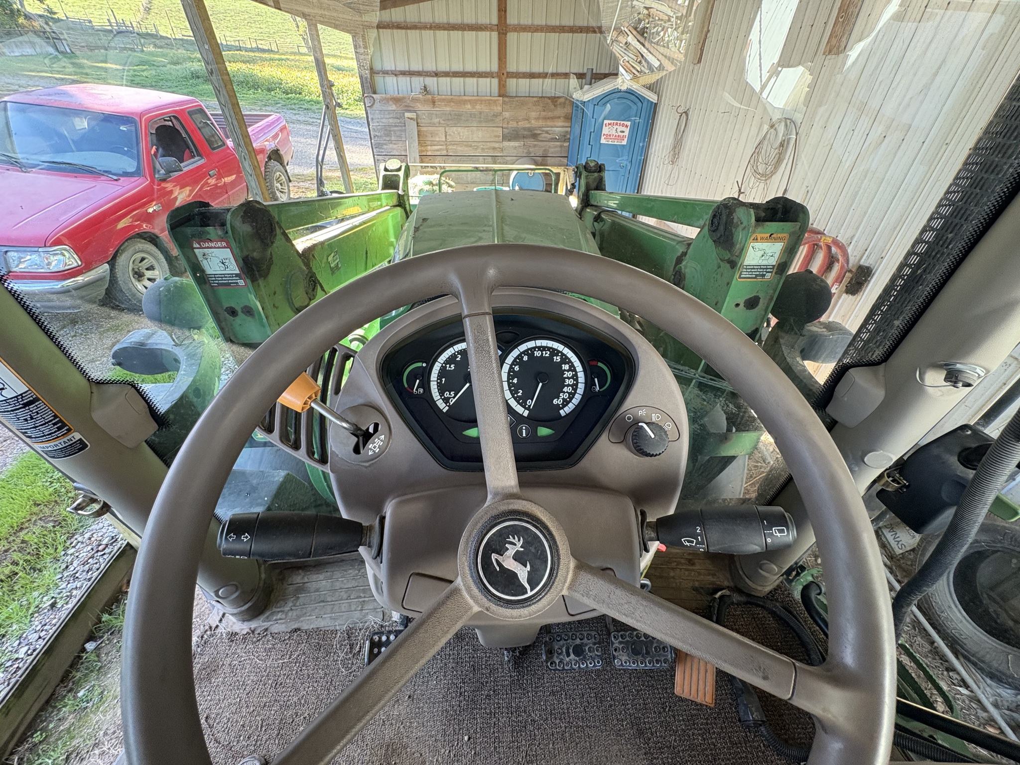 2013 John Deere 6125R Image 25