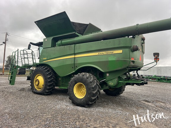 Photo of 2013 John Deere S680