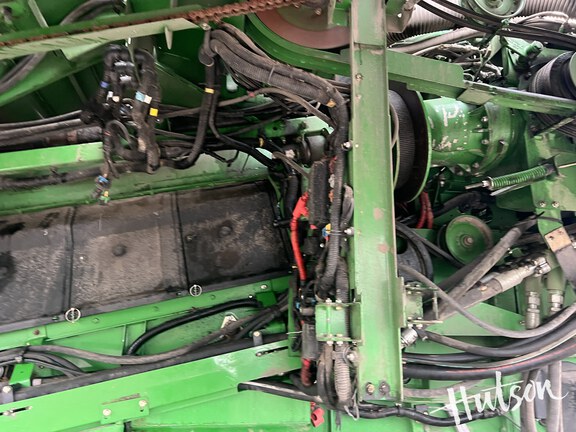 Photo of 2013 John Deere S680