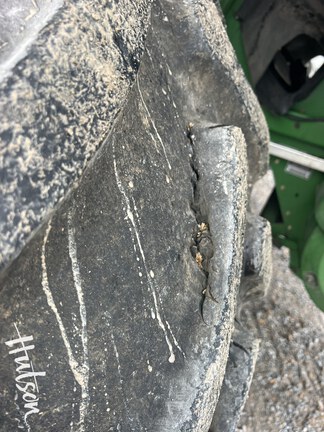 Photo of 2013 John Deere S680