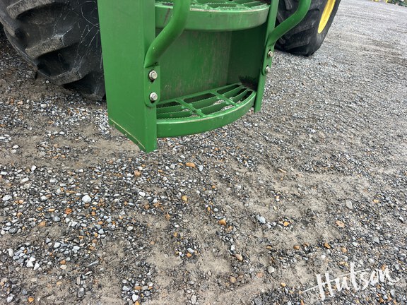 Photo of 2013 John Deere S680