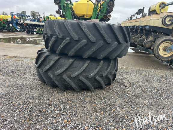 Photo of 2013 John Deere S680