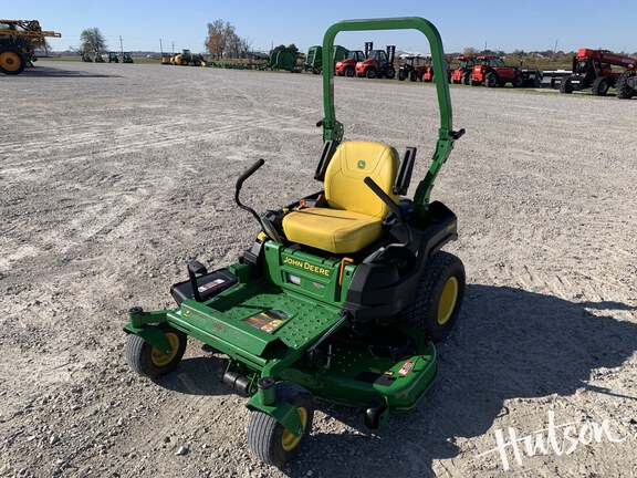 Photo of 2023 John Deere Z515E