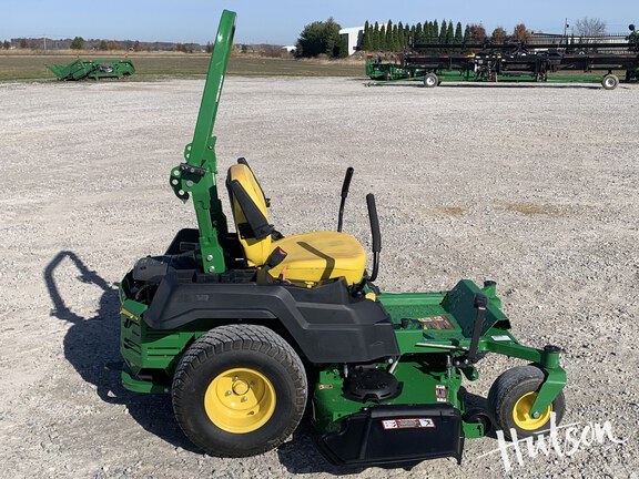 Photo of 2023 John Deere Z515E