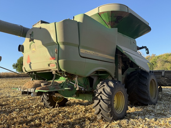 2022 John Deere S780 - Photo10