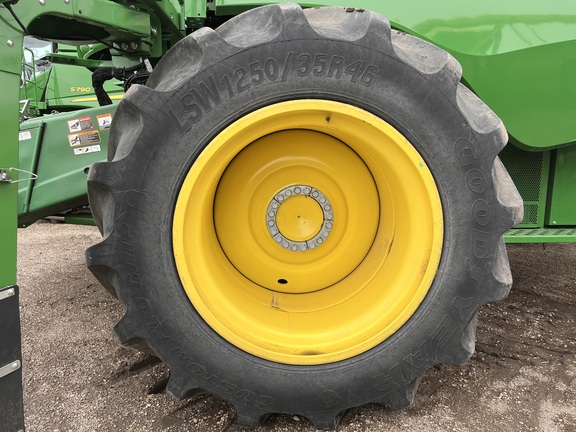 2022 John Deere S780 - Photo9