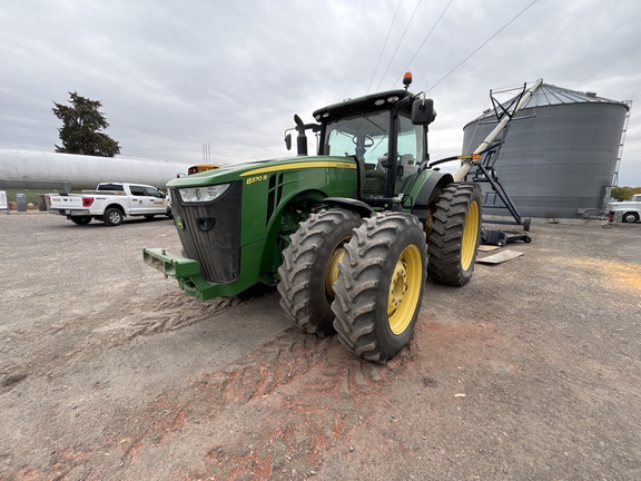 Used 2014 John Deere 8370R Row Crop Tractors at Koenig Equipment in Anna, OH - Photo2