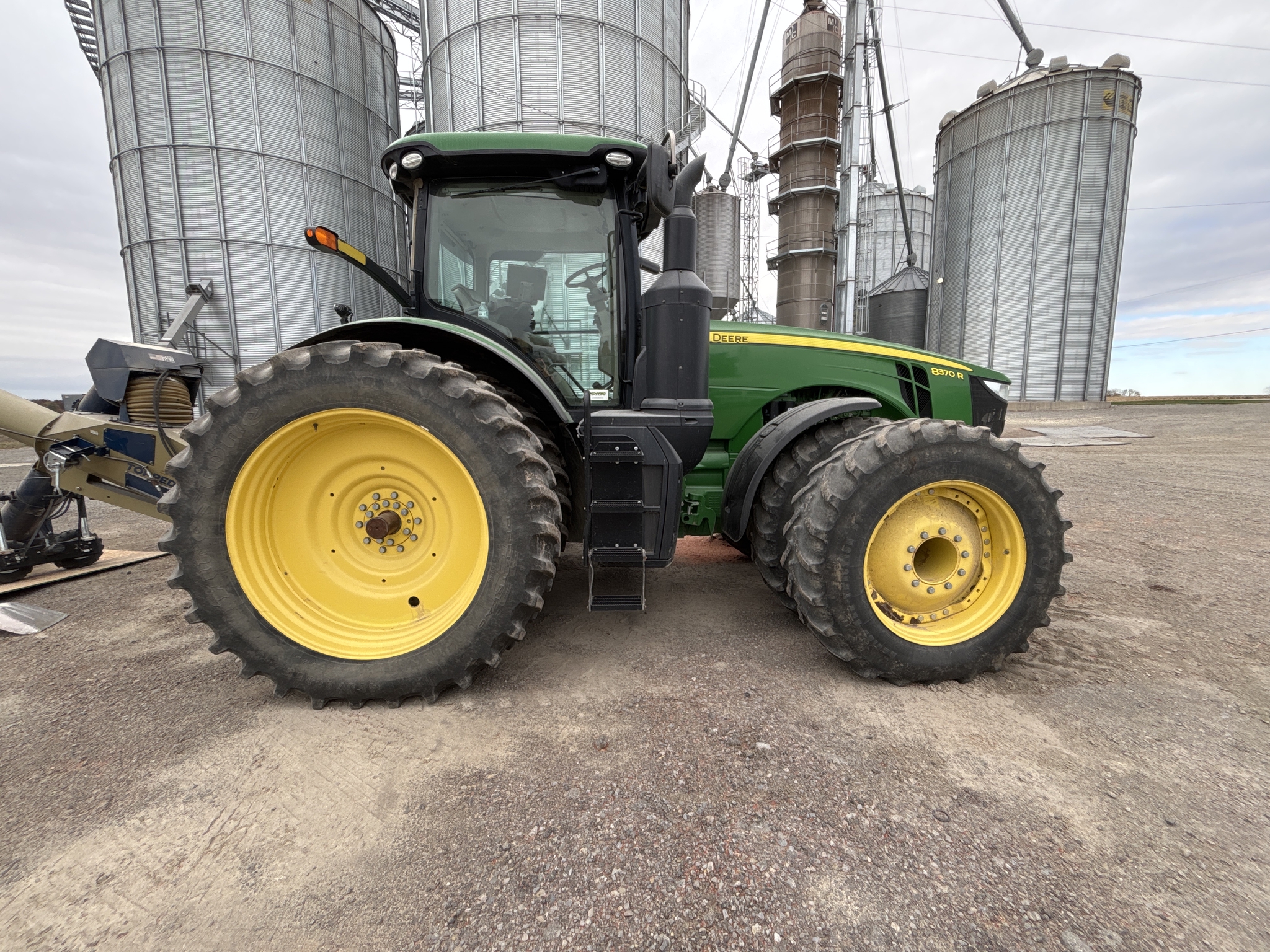 Used 2014 John Deere 8370R Row Crop Tractors at Koenig Equipment in Anna, OH - PhotoXL5