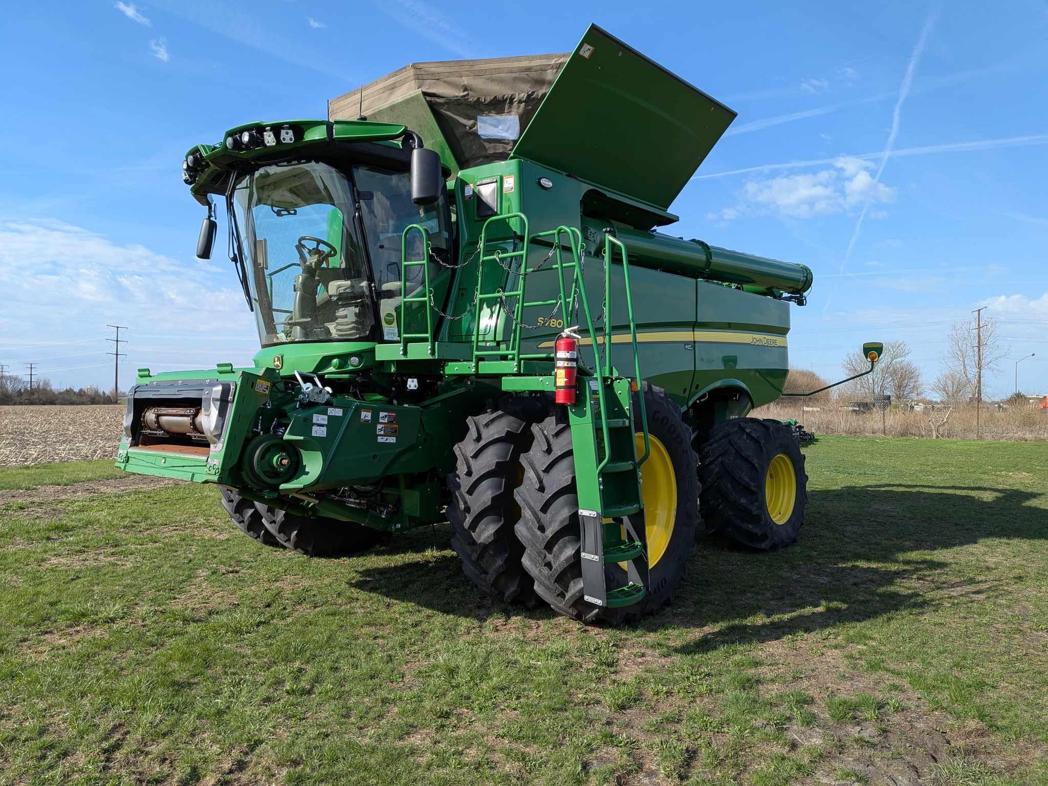  2023 John Deere S780 at Heritage Tractor in Galesburg, IL