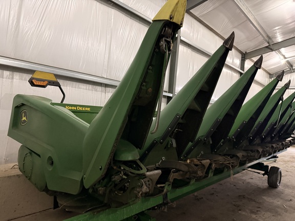 Photo of 2023 John Deere C8R