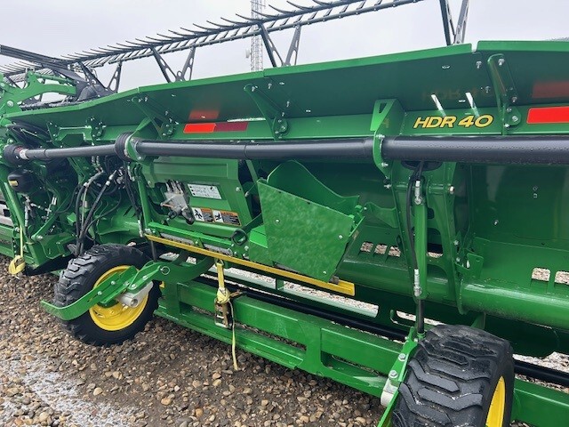 2025 John Deere HDR 40 Image 7