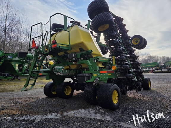 Photo of 2022 John Deere N536C