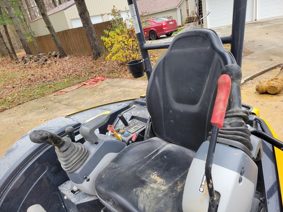 Photo of 2025 John Deere 26 P