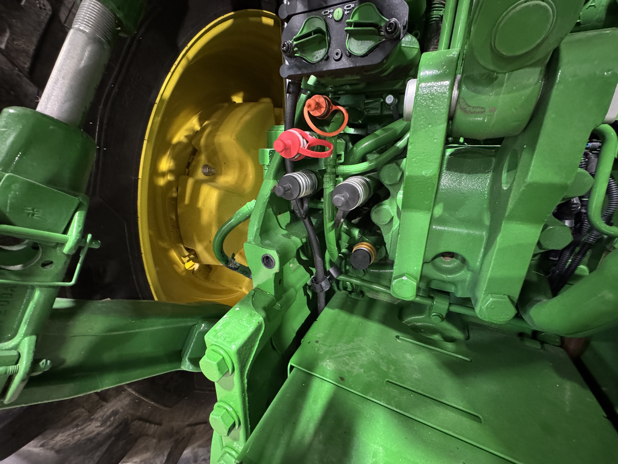 2024 John Deere 8R 340 Image 12