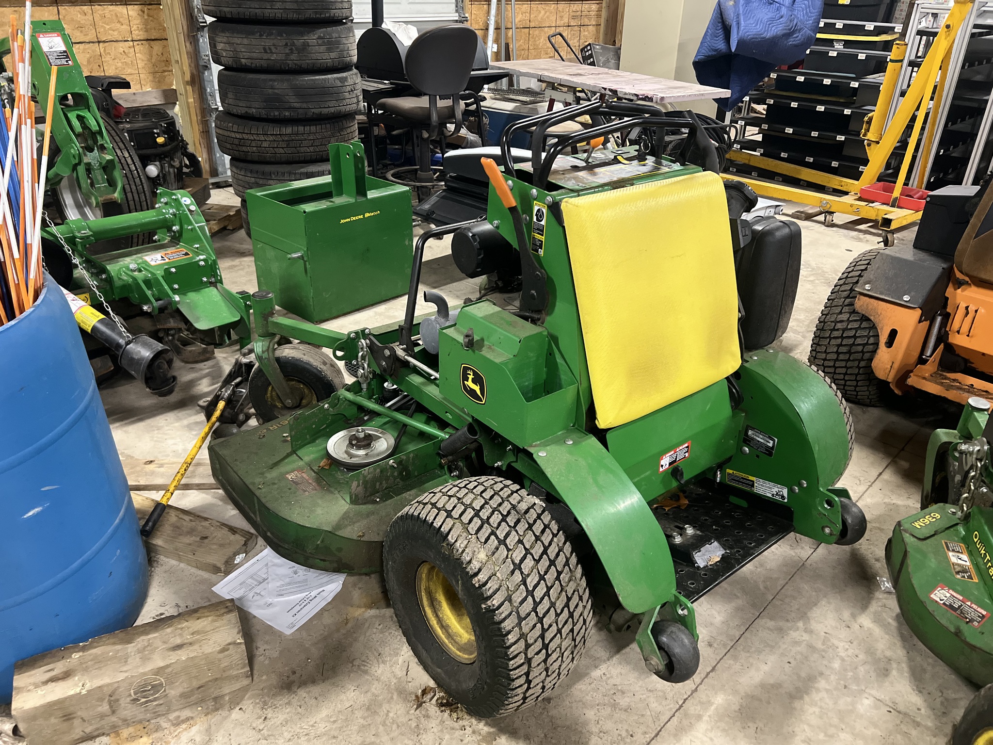 2020 John Deere 661R Image 6