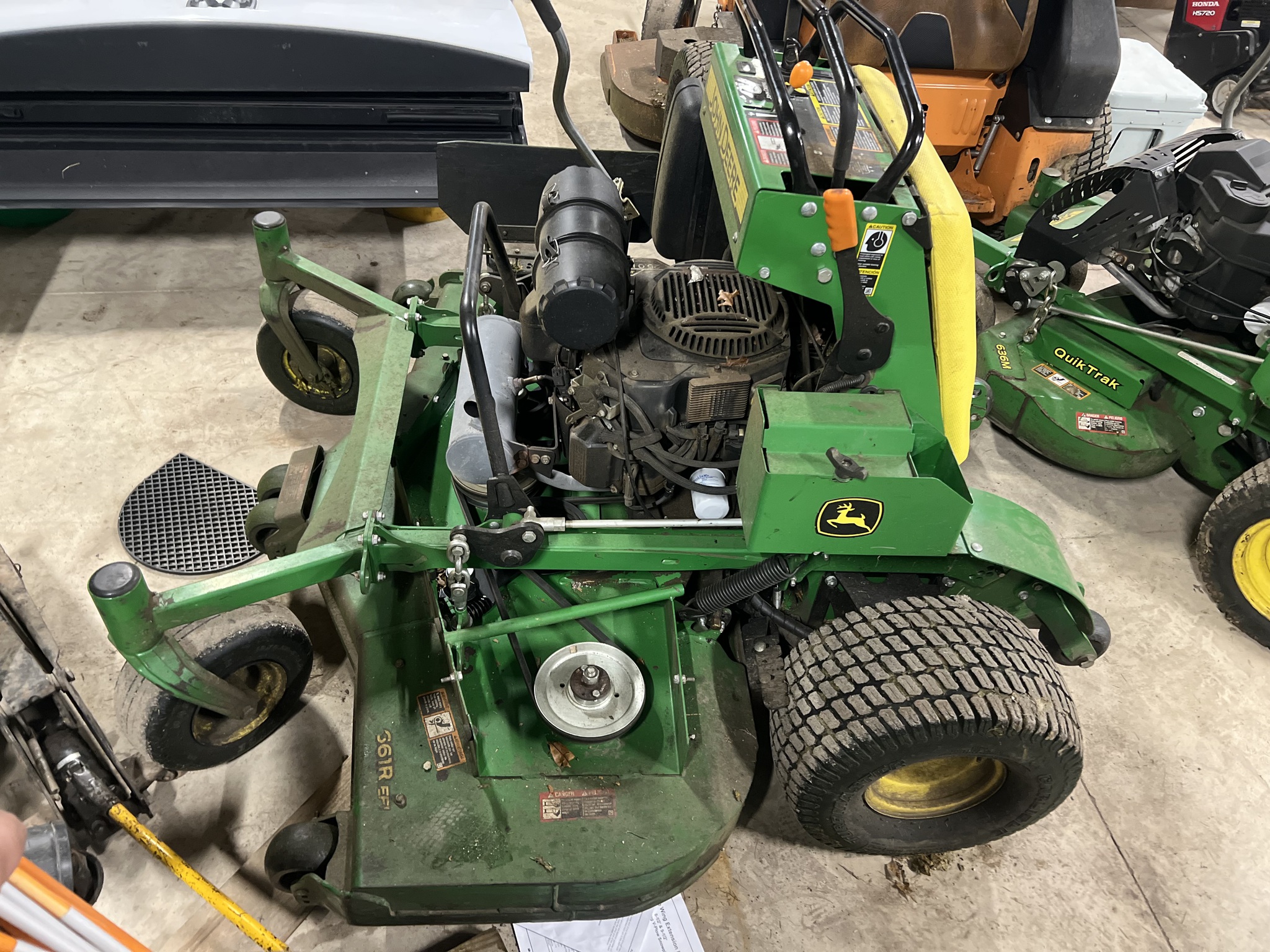 2020 John Deere 661R Image 3