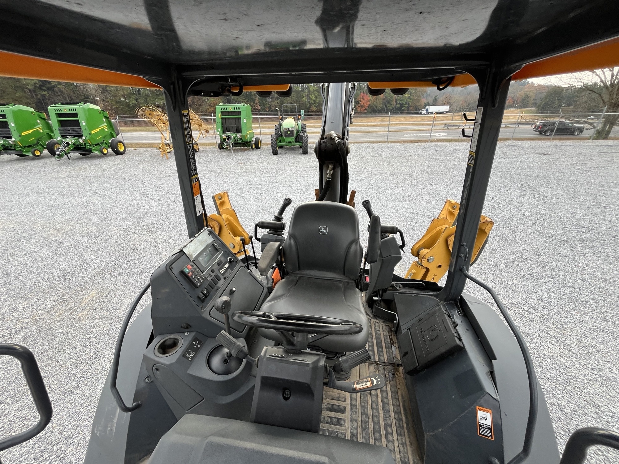 2021 John Deere 310SL HL Image 6