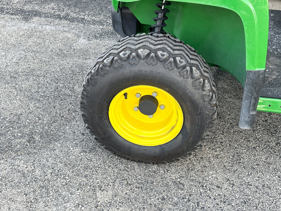 2024 John-Deere TX 4X2