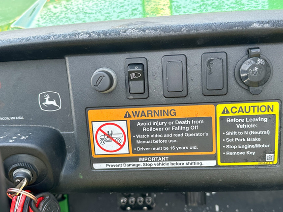 2024 John-Deere TX 4X2