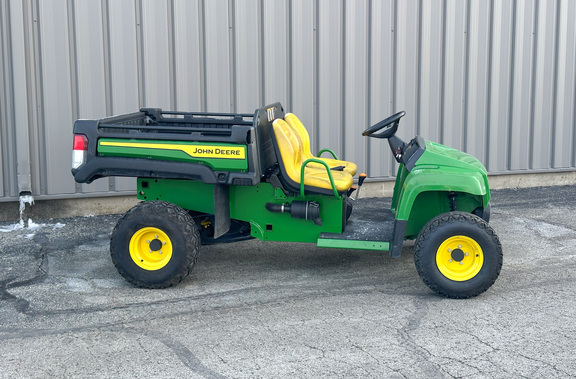 2024 John-Deere TX 4X2