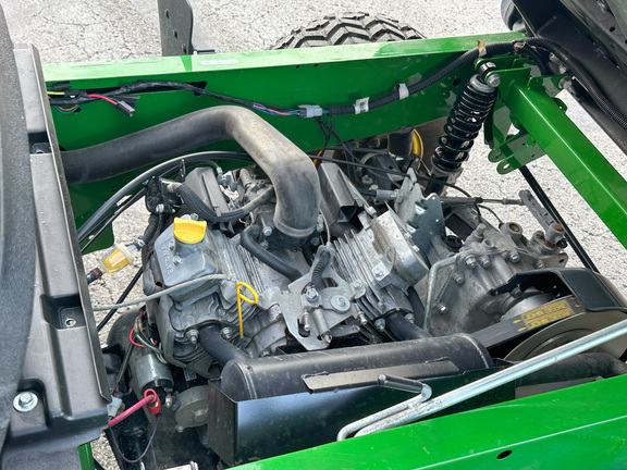 2024 John-Deere TX 4X2