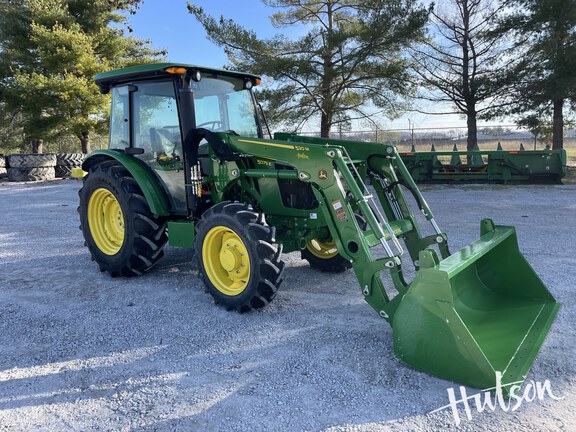 Photo of 2025 John Deere 5075E