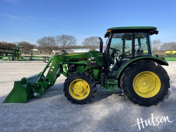 Photo of 2025 John Deere 5075E