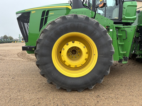 2025 John Deere 9R 640 - Photo9