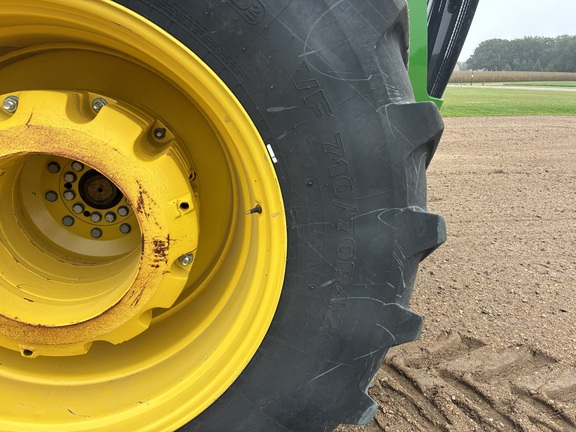 2025 John Deere 9R 640 - Photo16