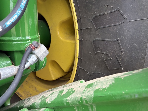 2025 John Deere 9R 640 - Photo25