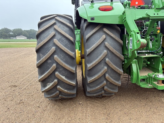 2025 John Deere 9R 640 - Photo29