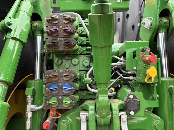 2025 John Deere 9R 640 - Photo36