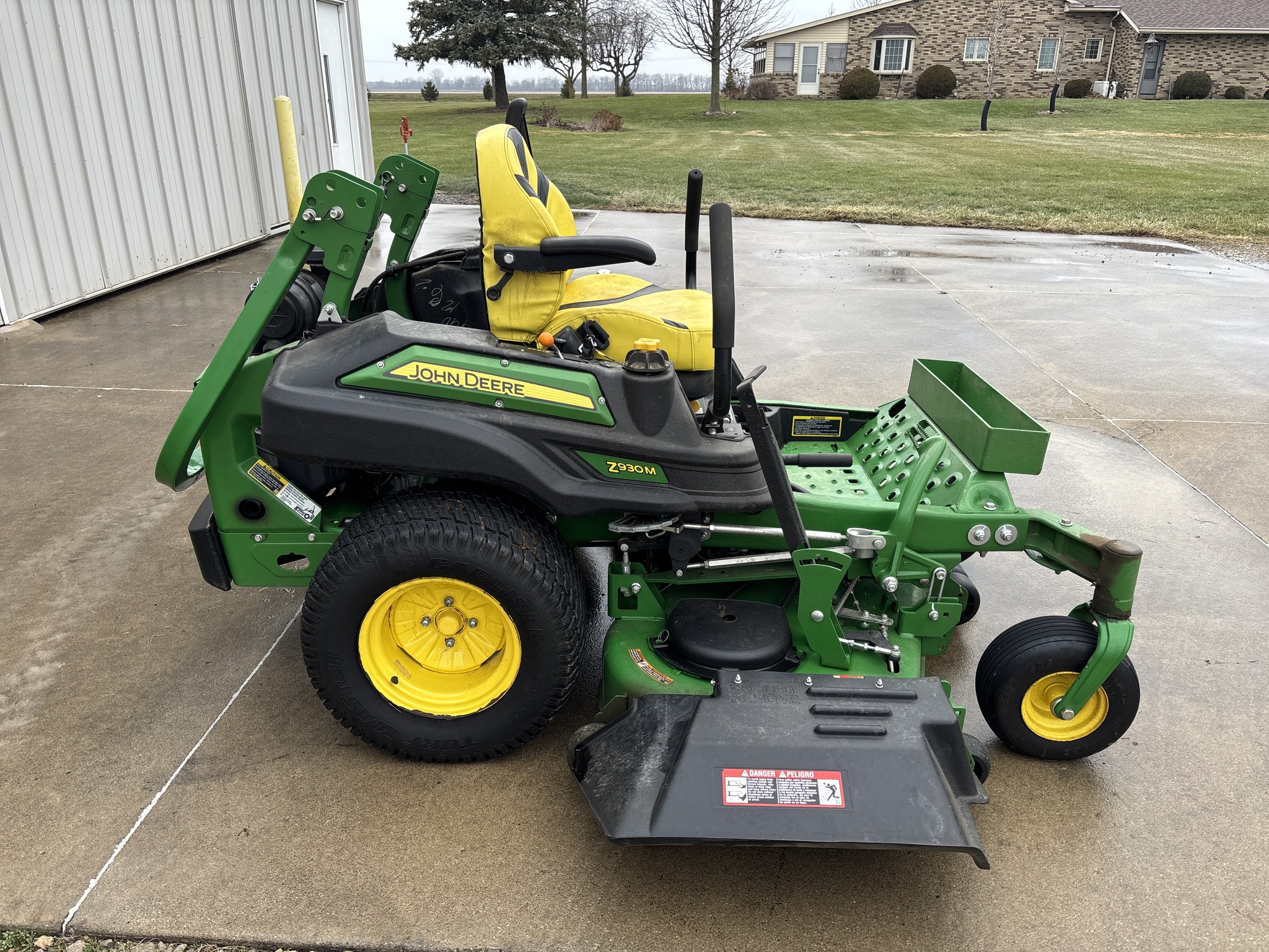 Used 2019 John Deere Z930M Zero Turn Mowers at Koenig Equipment in Urbana, OH - PhotoXL0